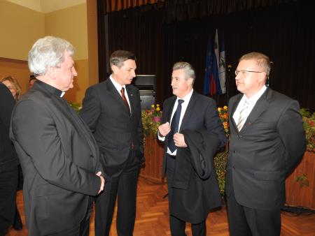 Prireditev namenjena mednarodnemu dnevu maternega jezika in drugi obisk predsednika RS v Občini Razkrižje 41